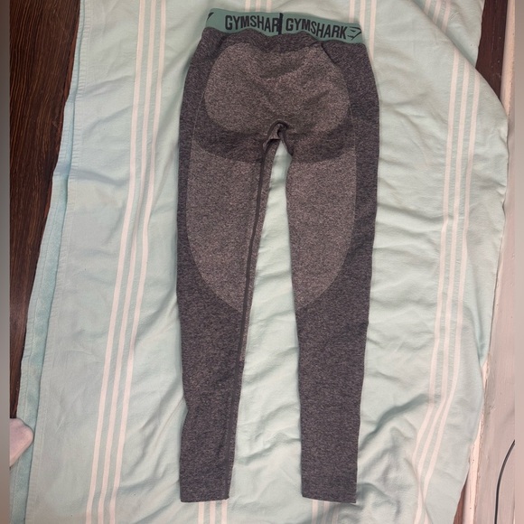 Gymshark Heather Gray Performance Leggings - Picture 2 of 3